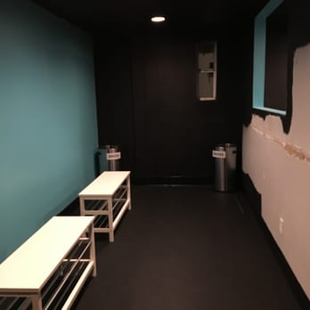 Vibe Cycle - Benches to leave your belongings or get your shoes on. Also the place where you leave your shoes and towels after class. - Cycling Classes Near Me - Los Angeles, California