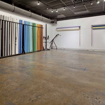 Photogroup - Photo/video space (sound-proofed room) - Photographers Near Me - Austin, Texas