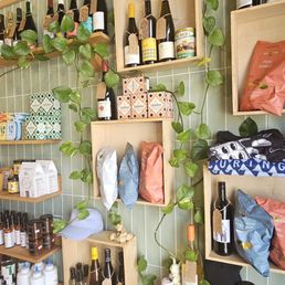 Fat Rabbit - interior - Butcher Near Me - St. Catharines, Ontario