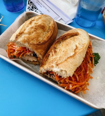 5ive Spice Tacos & Banh Mi by null