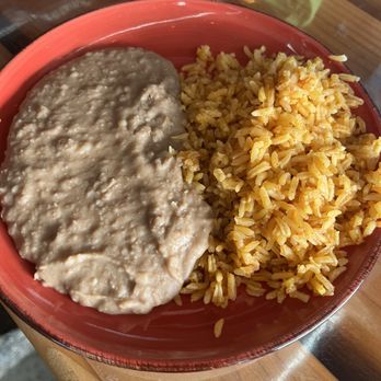 Mamacita's ModMex - Rice & beans - Tex-Mex Near Me - Trenton, Michigan Mamacita's ModMex - Rice & beans - Tex-Mex Near Me - Trenton, Michigan