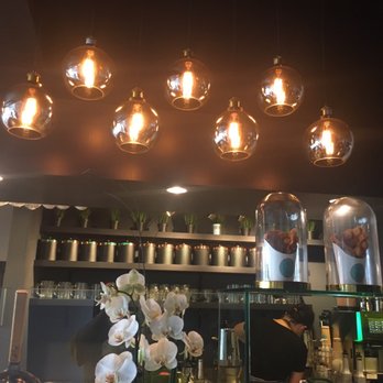 Chilly Bubbles And Co Cafe - the owner making our drinks - Bubble Tea Near Me - Maitland, Florida