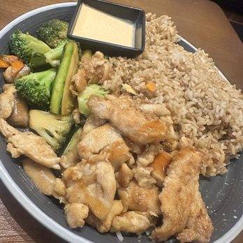 Nami Sushi - Chicken Hibachi - Sushi Bars Near Me - Orange Beach, Alabama