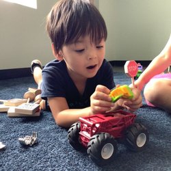 The Barrington School - Grandview - Building Robots!