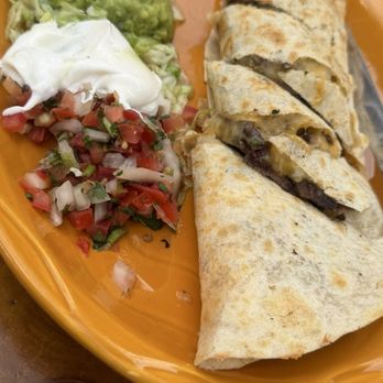 Estrella's - Mexican Near Me - Fallbrook, California Estrella's - Mexican Near Me - Fallbrook, California