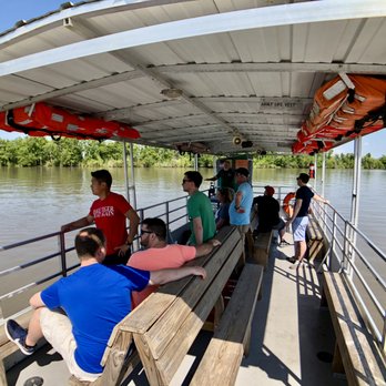 Cajun Critters Swamp Tour - Tours Near Me - Westwego, Louisiana