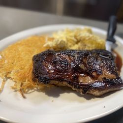 Fifth Wheel - New York Steak and Scrambled eggs.