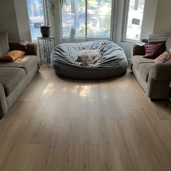 Sonoma Coast Tile - Laminate vinyl plank flooring remodel - Flooring Near Me - Rohnert Park, California Sonoma Coast Tile - Laminate vinyl plank flooring remodel - Flooring Near Me - Rohnert Park, California