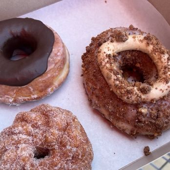 La Rue Doughnut - Bakeries Near Me - Dallas, Texas La Rue Doughnut - Bakeries Near Me - Dallas, Texas