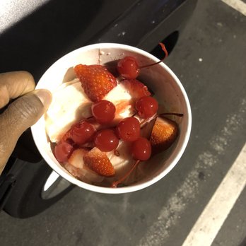 Iceskimo - Ice Cream & Frozen Yogurt Near Me - San Diego, California Iceskimo - Ice Cream & Frozen Yogurt Near Me - San Diego, California
