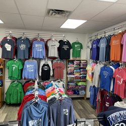 Team Outfitters - T Shirts, Hoodies and Hats for everyone visiting Waupaca and the Chain O Lakes
