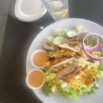 Depot Bar And Grill - Grilled Southern Chicken Salad, hold tomatoes - American Near Me - Springfield, Tennessee
