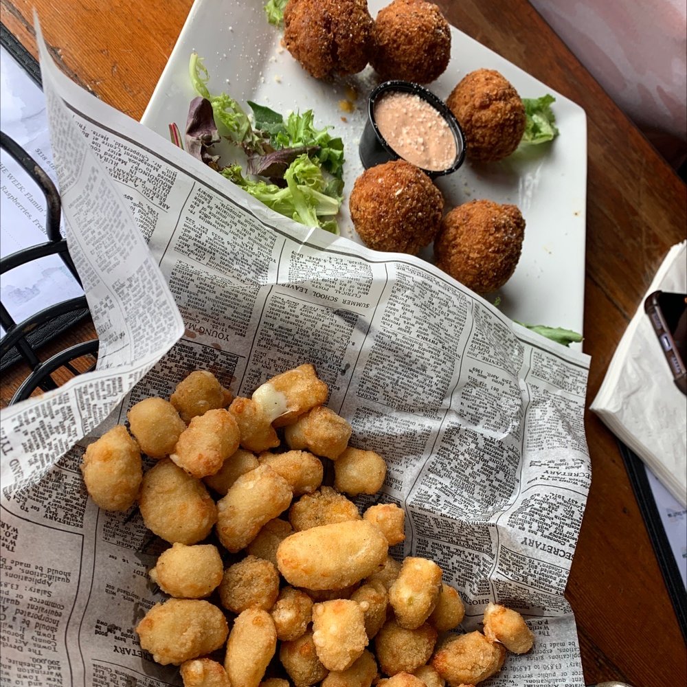 Food from Captain Mike's