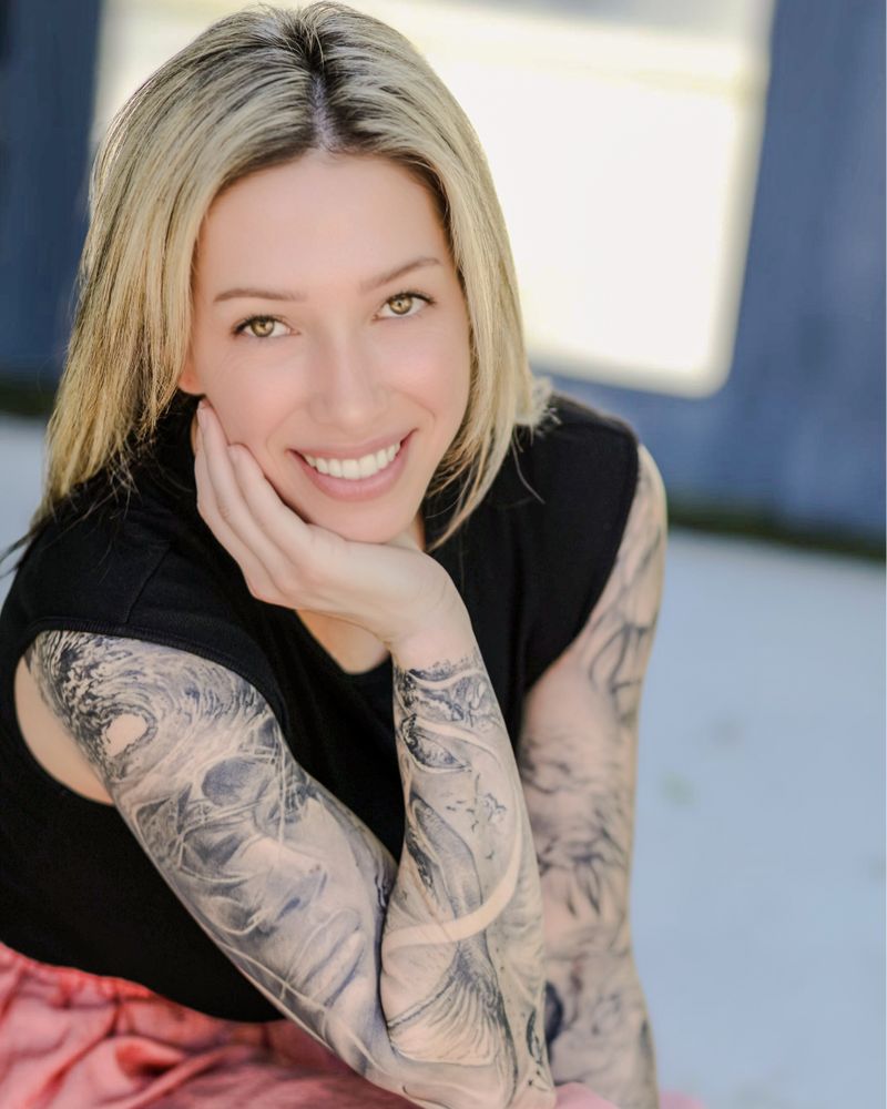 Beneath the Surface Therapy - grief counselor in La Quinta, CA