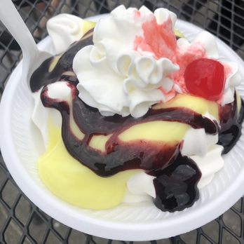 A&L Scoops and Swirls - Pucker up Lemon Cup - Ice Cream & Frozen Yogurt Near Me - Middletown, Virginia A&L Scoops and Swirls - Pucker up Lemon Cup - Ice Cream & Frozen Yogurt Near Me - Middletown, Virginia