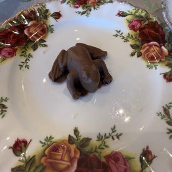 English Rose Tea Room - Chocolate frog - British Near Me - Carefree, Arizona
