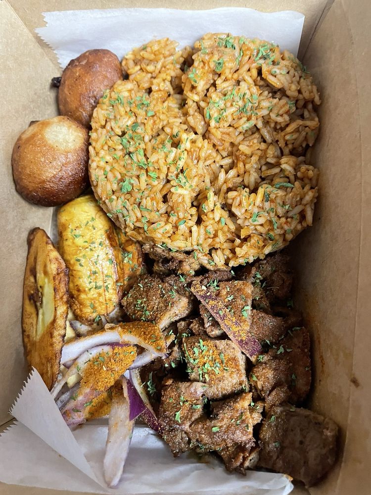 Suya Parlor Logo