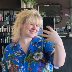 Salone di Essenza - Hair Color