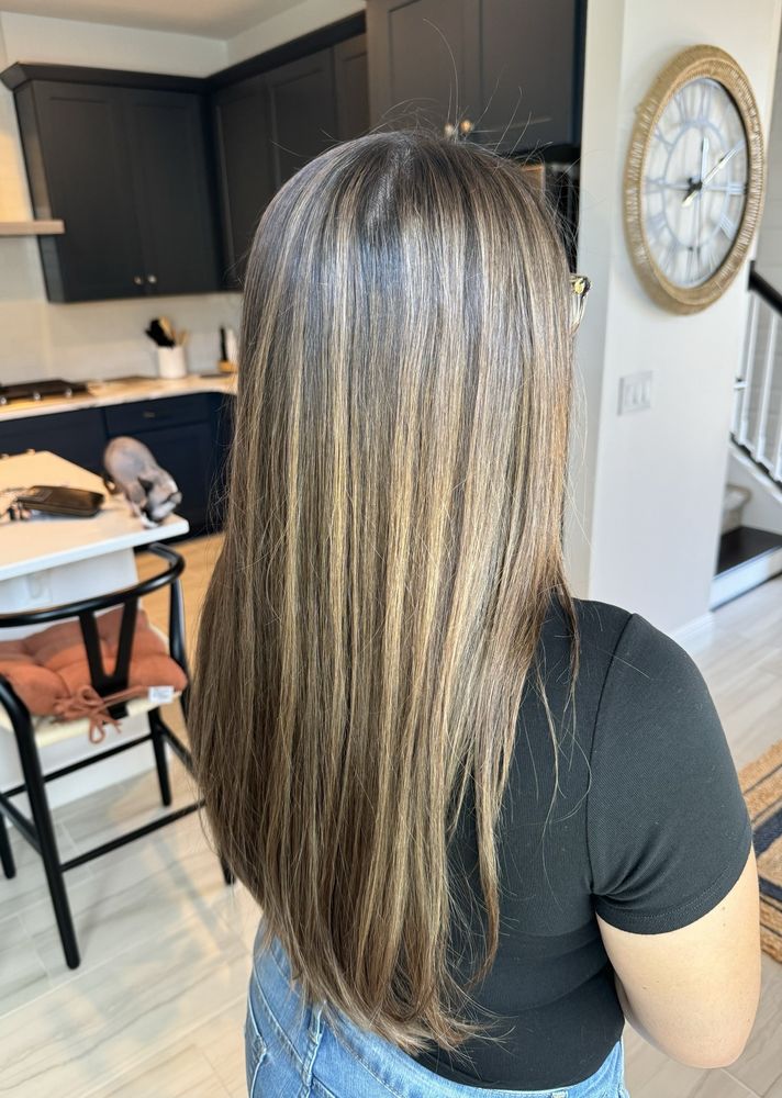 Synergy Hair Loft Image