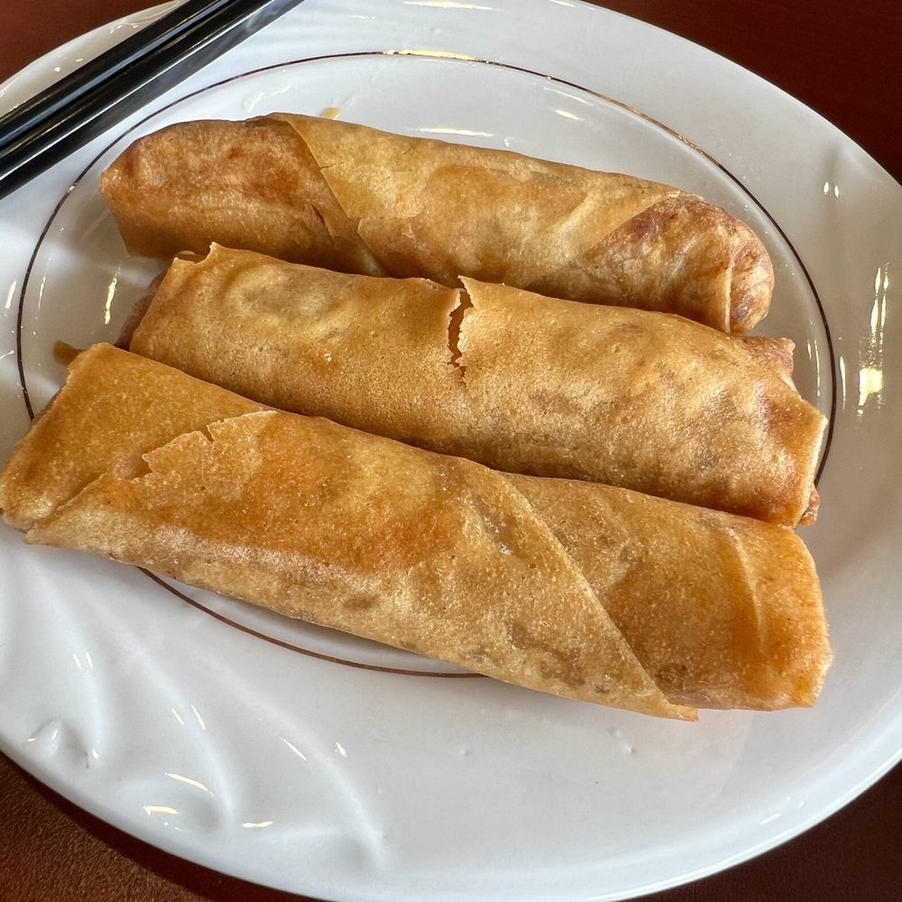Pho Luck - Egg roll! Crisp, hot and delicious. The serving is four but my hubby grabbed one before I could take the pic - Vietnamese Near Me - Wellford, South Carolina Pho Luck - Egg roll! Crisp, hot and delicious. The serving is four but my hubby grabbed one before I could take the pic - Vietnamese Near Me - Wellford, South Carolina