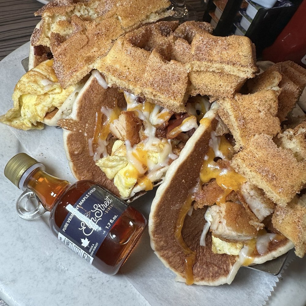 Elm Street Diner - Chicken Fried Chicken Brunch Pancake Tacos - Diners Near Me - Stamford, Connecticut