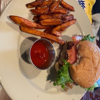 Sammy G's Tavern - Sammie G's Burger & Sweet Poato Fries. - American Near Me - High Point, North Carolina Sammy G's Tavern - Sammie G's Burger & Sweet Poato Fries. - American Near Me - High Point, North Carolina