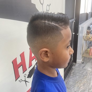 Hairflix Barbershop Updated July 2024 163 Photos 31 Reviews
