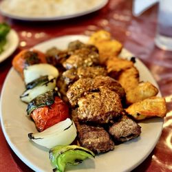 Mirage Restaurant - Shish Kebab platter for two. Lamb, chicken & ground beef. Superb. A MUST ORDER OuiOui :)...