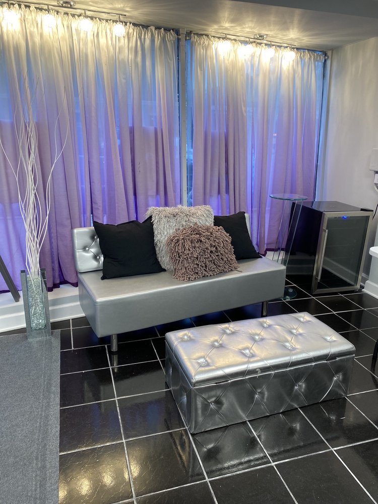 UNIQUE CARESS SPA AND BEAUTY Updated June 2024 6056 W N Ave, Chicago, Illinois Day Spas