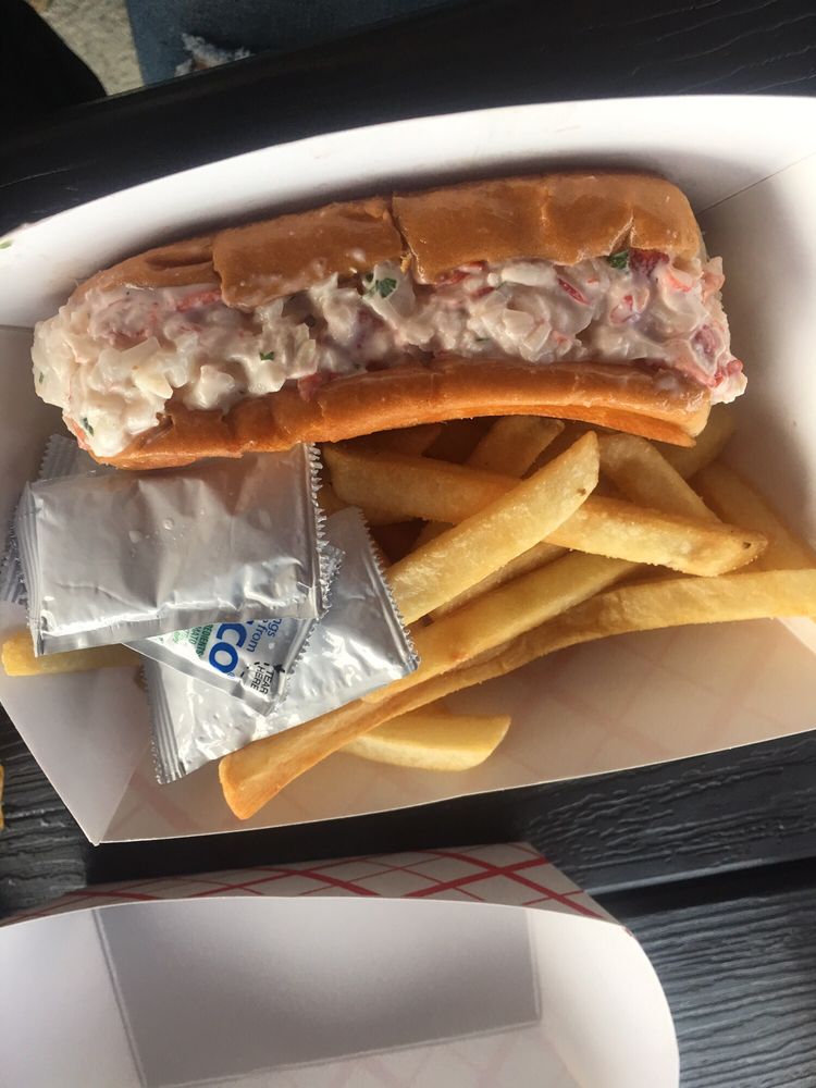 LONG SANDS GENERAL STORE 14 Photos & 33 Reviews Grocery 121 Long