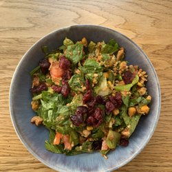 The Living Room - build your own salad