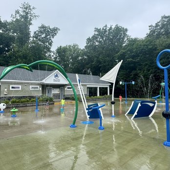 Eisenhower Park - Splash pad - Parks Near Me - Milford, Connecticut Eisenhower Park - Splash pad - Parks Near Me - Milford, Connecticut