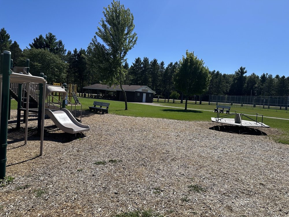 Bird Creek Park Logo