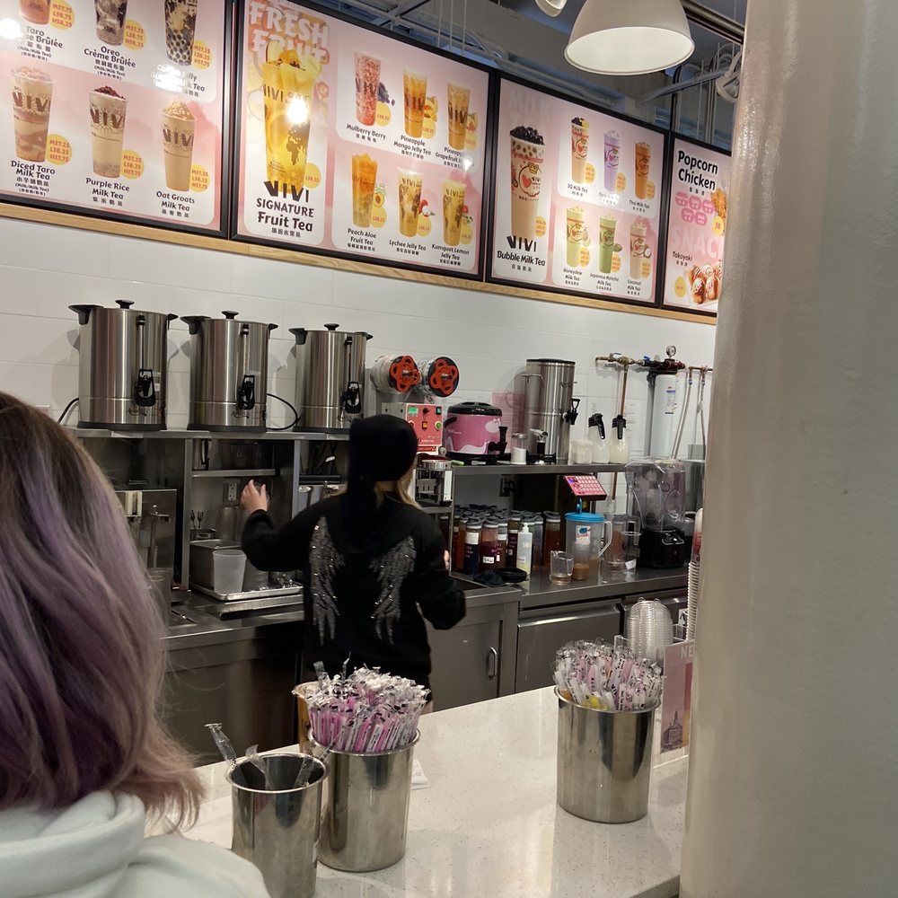 Vivi Bubble Tea - a woman at the counter - Bubble Tea Near Me - Boston, Massachusetts