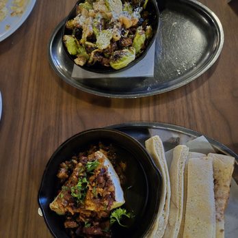 Hyde Park - Brussel sprouts and brie & bacon marmalade - Cocktail Bars Near Me - Webster, Texas Hyde Park - Brussel sprouts and brie & bacon marmalade - Cocktail Bars Near Me - Webster, Texas
