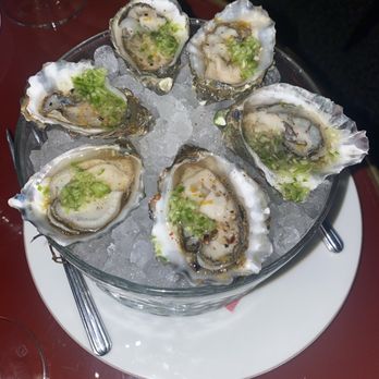 The Nines - Oysters - New American Near Me - New York, New York