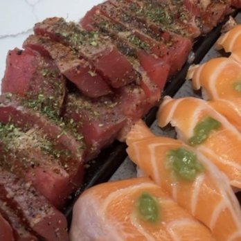FOB Poke Bar - Sushi Bars Near Me - Tukwila, Washington