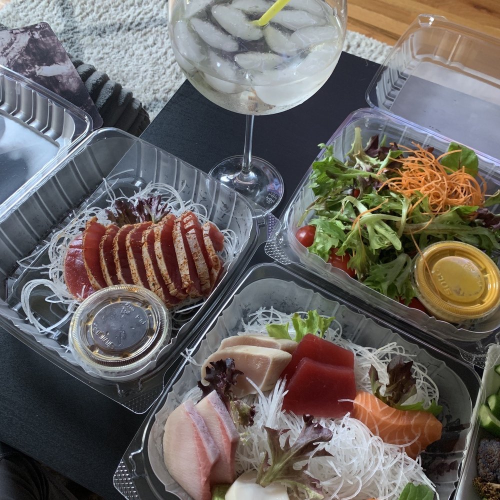 Kai Sushi - South Loop - Sashimi Platter, tuna tataki - Sushi Bars Near Me - Chicago, Illinois Kai Sushi - South Loop - Sashimi Platter, tuna tataki - Sushi Bars Near Me - Chicago, Illinois