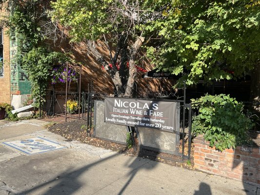 Nicola's Italian Wine & Fare by null