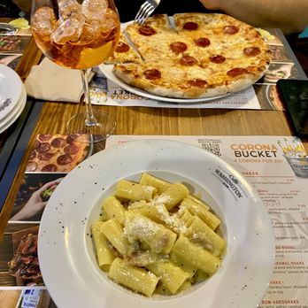 Caffe Washington - Sports Bars Near Me - Rome, RM Caffe Washington - Sports Bars Near Me - Rome, RM