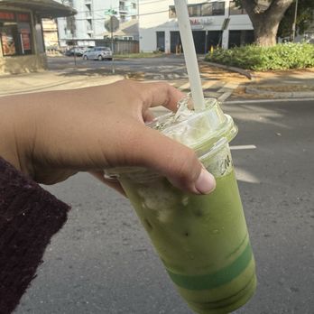 Better Daze - Coconut cloud matcha - Coffee & Tea Near Me - Honolulu, Hawaii