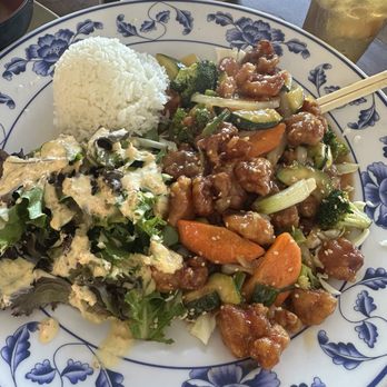 Mizu - Sesame Chicken Teriyaki - Sushi Bars Near Me - San Diego, California