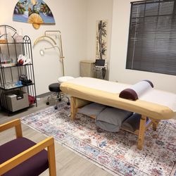 Acupuncture Center
