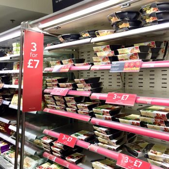 Marks and Spencer - Heat up meals - Department Stores Near Me - London, XGL