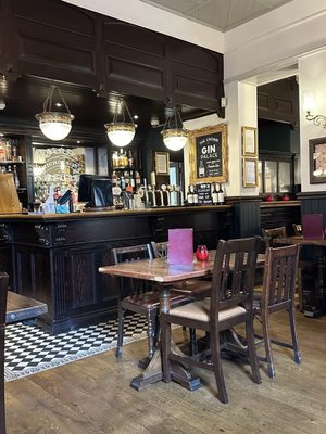 The Crown Liquor Saloon by null