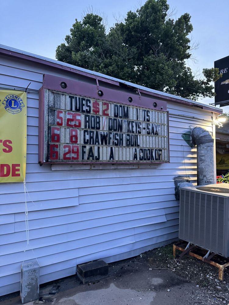 Two Dogs Saloon Image