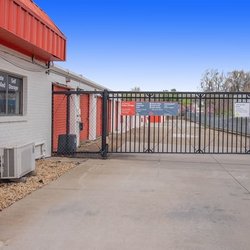 Public Storage