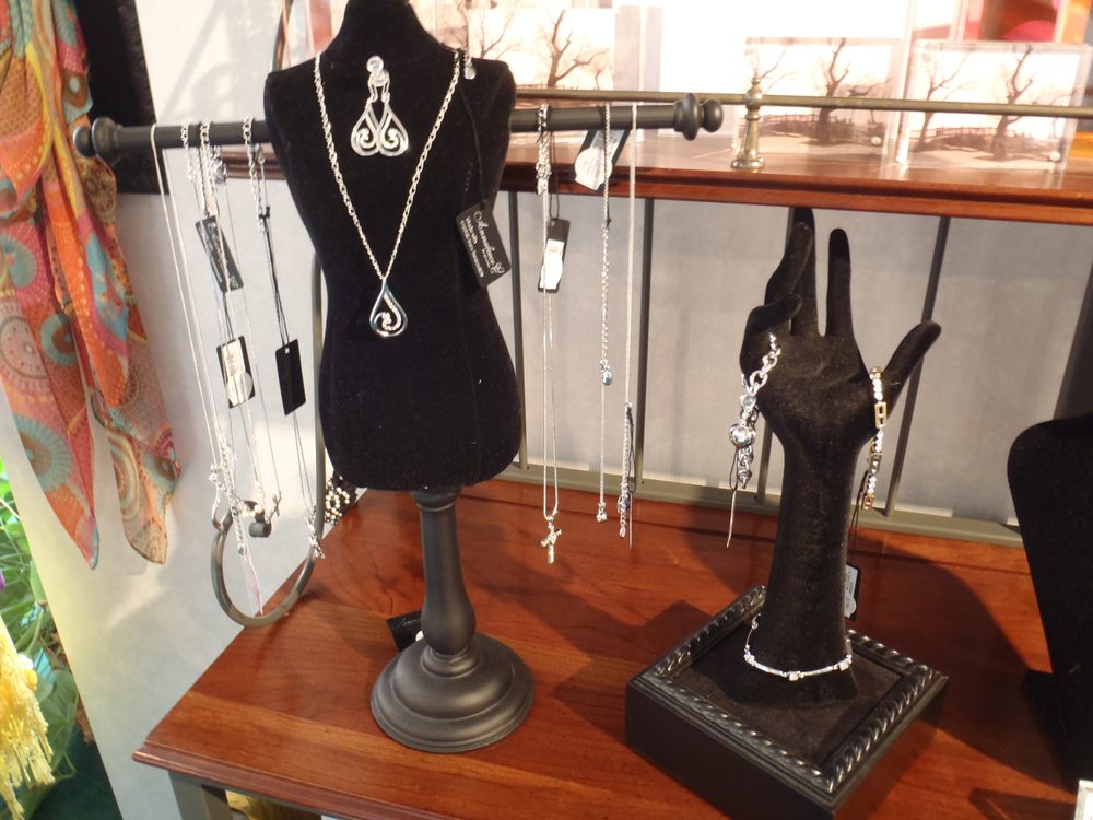 FRAME HOUSE GALLERY Updated September 2024 32 Photos 7836 Cooper