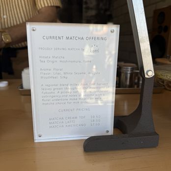 Flo Coffee Bar - Coffee & Tea Near Me - Venice, California