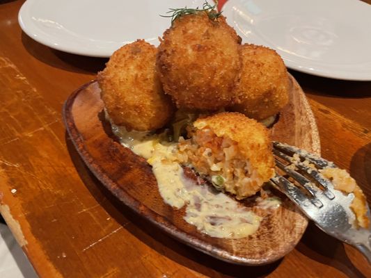 Tusk & Trotter American Brasserie Bentonville by null